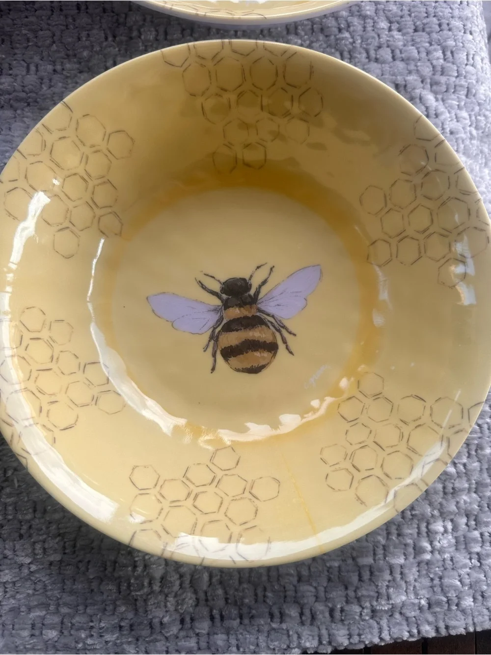 Citrus Grove Yellow Bee melamine Serving Bowls - Set of 4 by